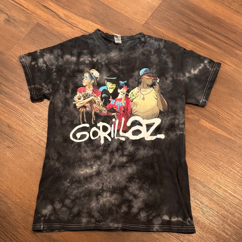 Vintage Gildan Gorillaz Tie-Dye Pattern Band T-Shirt
Small